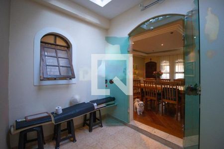 Casa à venda com 235m², 4 quartos e 6 vagas