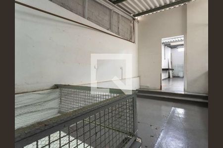 Casa à venda com 331m², 6 quartos e 6 vagas