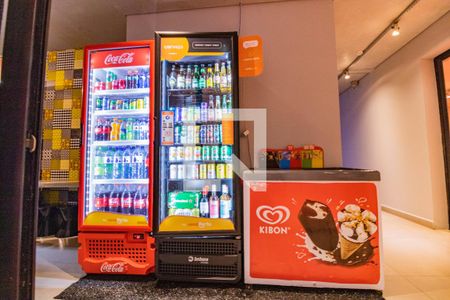 Studio à venda com 81m², 1 quarto e 1 vaga Studio à venda com 81m², 1 quarto e 1 vagaÁrea comum