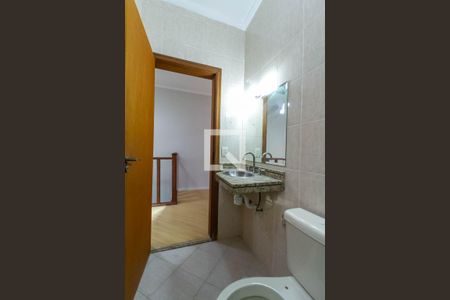 Casa à venda com 176m², 3 quartos e 4 vagasBanheiro Social