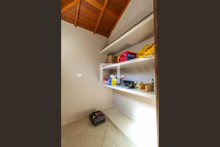 Casa à venda com 176m², 3 quartos e 4 vagasDespensa