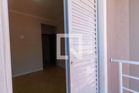 Casa à venda com 176m², 3 quartos e 4 vagasSacada do Quarto 2