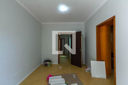 Casa à venda com 176m², 3 quartos e 4 vagasSuíte