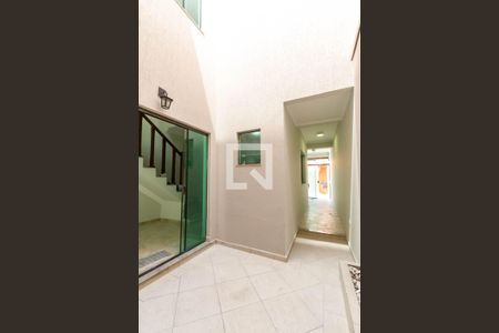 Casa à venda com 176m², 3 quartos e 4 vagasCorredor Lateral