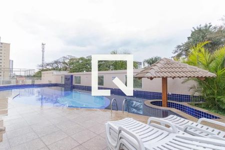 Apartamento à venda com 32m², 1 quarto e 1 vaga Apartamento à venda com 32m², 1 quarto e 1 vagaÁrea comum - Piscina