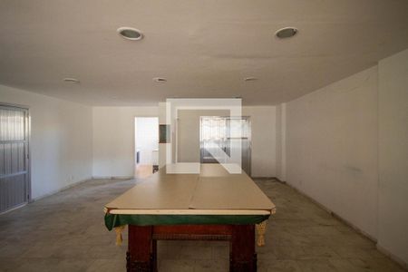 Apartamento à venda com 100m², 2 quartos e 2 vagas Apartamento à venda com 100m², 2 quartos e 2 vagasÁrea comum - Salão de festas