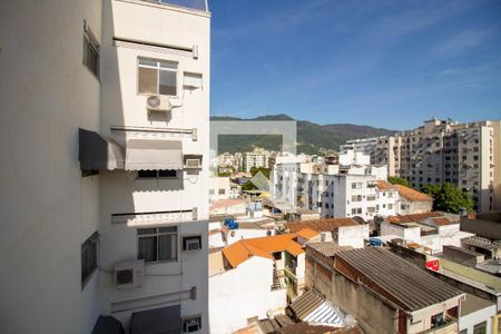 Apartamento à venda com 100m², 2 quartos e 2 vagas Apartamento à venda com 100m², 2 quartos e 2 vagasVista do Quarto 2