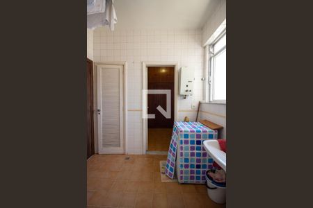 Apartamento à venda com 100m², 2 quartos e 2 vagas Apartamento à venda com 100m², 2 quartos e 2 vagasÁrea de Serviço