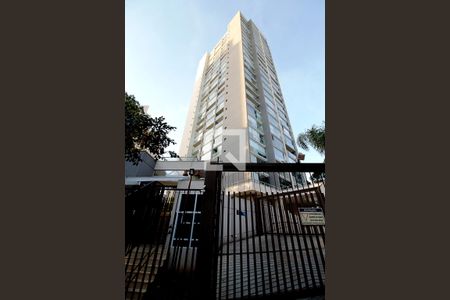 Apartamento à venda com 70m², 1 quarto e 2 vagas Apartamento à venda com 70m², 1 quarto e 2 vagasFachada e portaria