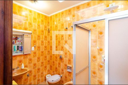 Casa à venda com 320m², 4 quartos e 3 vagas Casa à venda com 320m², 4 quartos e 3 vagasBanheiro Social