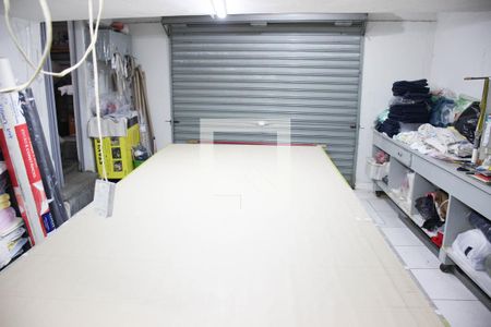 Casa à venda com 195m², 3 quartos e 4 vagas Casa à venda com 195m², 3 quartos e 4 vagasGaragem
