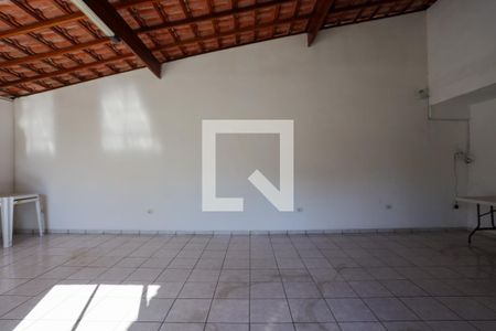 Apartamento para alugar com 70m², 3 quartos e 1 vagaÁrea comum - salão de festas