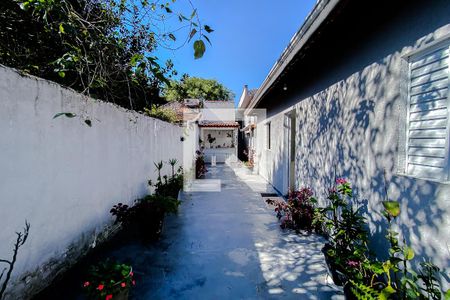 Casa à venda com 110m², 2 quartos e 2 vagasQuintal