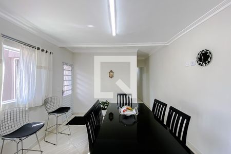 Casa à venda com 110m², 2 quartos e 2 vagasCozinha