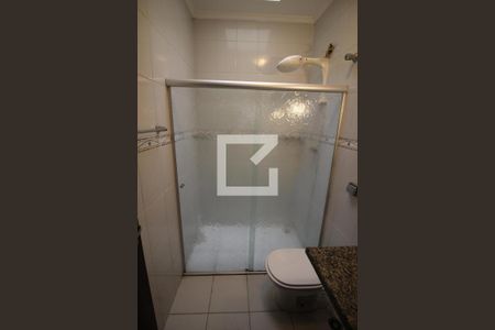 Casa à venda com 270m², 3 quartos e 2 vagasBanheiro