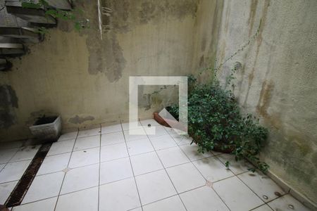 Casa à venda com 270m², 3 quartos e 2 vagasQuintal