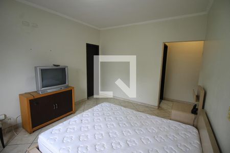 Casa à venda com 270m², 3 quartos e 2 vagasQuarto 2 - Suíte