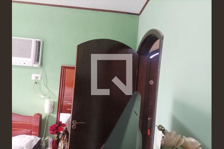 Casa à venda com 108m², 2 quartos e 2 vagasQuarto 02