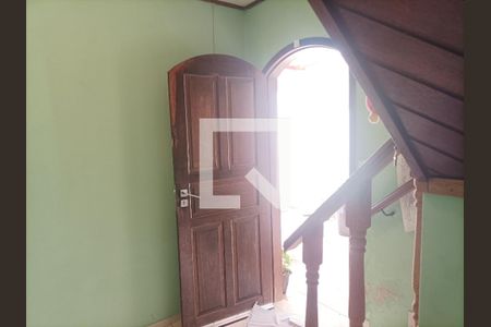 Casa à venda com 108m², 2 quartos e 2 vagasHall entrada