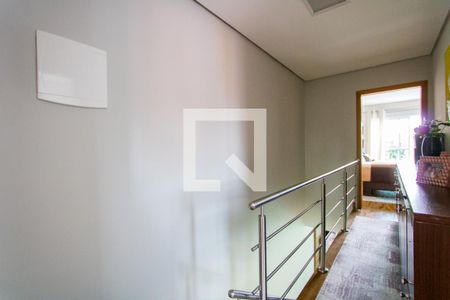 Casa à venda com 200m², 3 quartos e 4 vagas Casa à venda com 200m², 3 quartos e 4 vagasCorredor