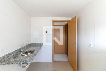 Apartamento à venda com 60m², 2 quartos e 2 vagasCozinha e Área de Serviço