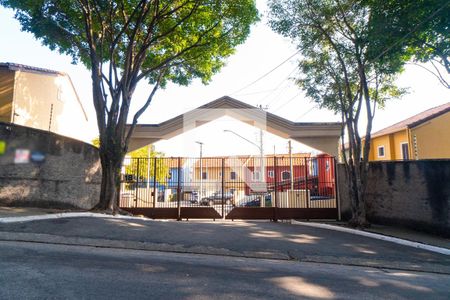 Casa de condomínio à venda com 174m², 3 quartos e 4 vagas Casa de condomínio à venda com 174m², 3 quartos e 4 vagasÁrea comum