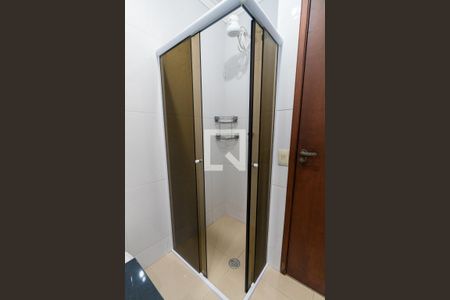 Casa de condomínio à venda com 174m², 3 quartos e 4 vagas Casa de condomínio à venda com 174m², 3 quartos e 4 vagasBanheiro