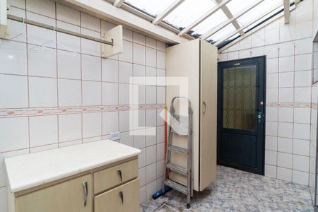 Casa de condomínio à venda com 174m², 3 quartos e 4 vagas Casa de condomínio à venda com 174m², 3 quartos e 4 vagasÁrea de Serviço