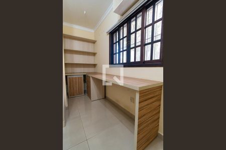 Casa de condomínio à venda com 174m², 3 quartos e 4 vagas Casa de condomínio à venda com 174m², 3 quartos e 4 vagasQuarto 2