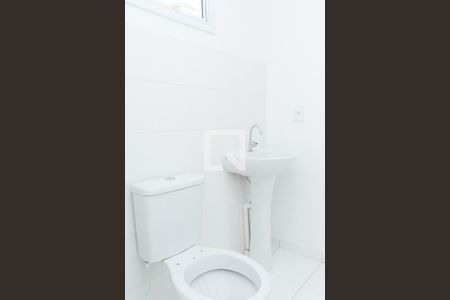 Apartamento para alugar com 55m², 2 quartos e 1 vaga Apartamento para alugar com 55m², 2 quartos e 1 vagaBanheiro da Suíte