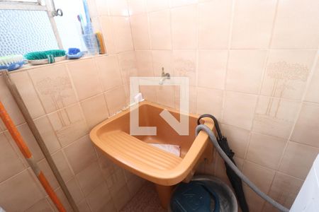 Casa à venda com 270m², 5 quartos e 4 vagasÁrea de Serviço 2