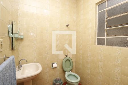 Casa à venda com 270m², 5 quartos e 4 vagasBanheiro 3