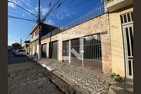Casa à venda com 270m², 5 quartos e 4 vagasFachada