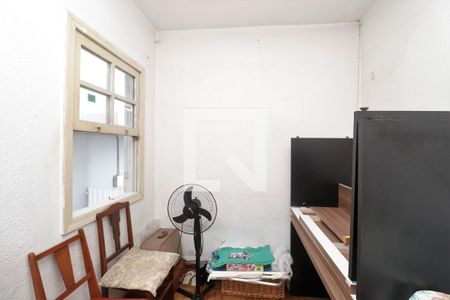 Casa à venda com 270m², 5 quartos e 4 vagasQuarto de Serviço