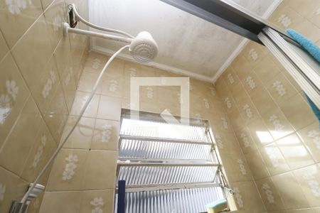 Casa à venda com 270m², 5 quartos e 4 vagasBanheiro 2