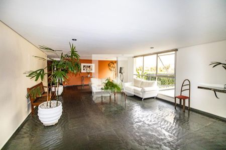 Apartamento à venda com 67m², 2 quartos e 1 vaga Apartamento à venda com 67m², 2 quartos e 1 vagaÁrea comum - hall de entrada