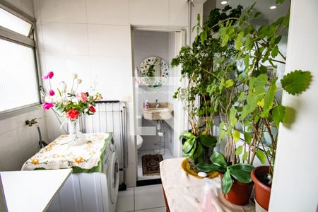 Apartamento à venda com 67m², 2 quartos e 1 vaga Apartamento à venda com 67m², 2 quartos e 1 vagaÁrea de serviço