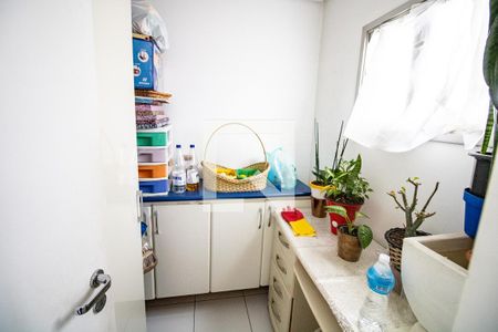 Apartamento à venda com 67m², 2 quartos e 1 vaga Apartamento à venda com 67m², 2 quartos e 1 vagaÁrea de serviço- quarto