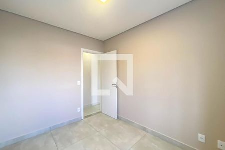 Quarto 1 de apartamento para alugar com 2 quartos, 54m² em Taboão, São Bernardo do Campo