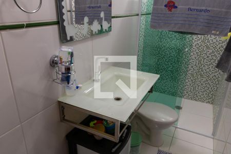 Casa à venda com 190m², 3 quartos e 2 vagas Casa à venda com 190m², 3 quartos e 2 vagasBanheiro