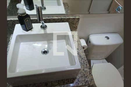 Apartamento à venda com 61m², 3 quartos e 1 vaga Apartamento à venda com 61m², 3 quartos e 1 vagaBanheiro 02 do Quarto Suíte