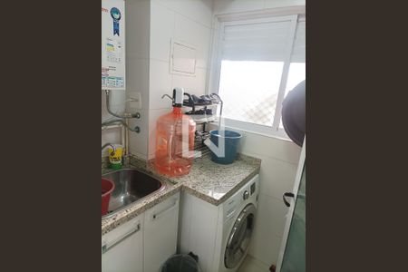 Apartamento à venda com 61m², 3 quartos e 1 vaga Apartamento à venda com 61m², 3 quartos e 1 vagaLavanderia