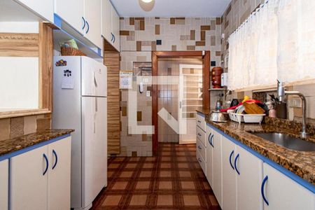 Casa à venda com 407m², 6 quartos e 3 vagas