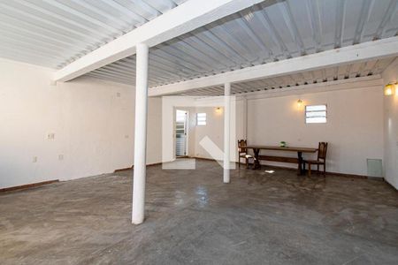 Casa à venda com 407m², 6 quartos e 3 vagas