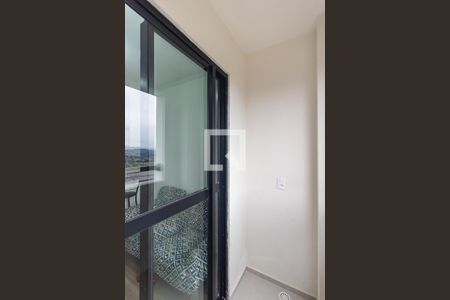 sacada de kitnet/studio para alugar com 1 quarto, 25m² em Bonfim, Osasco