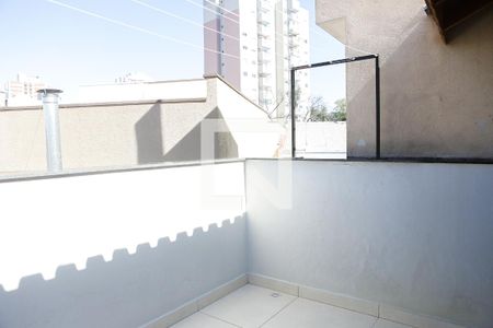 Casa à venda com 120m², 2 quartos e 2 vagasÁrea de Serviço - Quintal