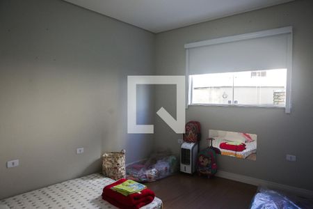 Casa à venda com 120m², 2 quartos e 2 vagasSuíte 2