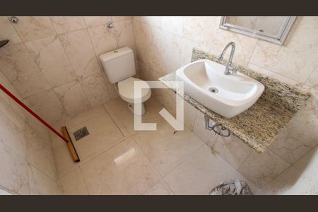 Casa à venda com 250m², 3 quartos e 2 vagasBanheiro 2