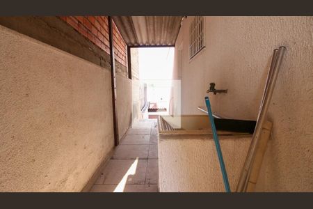 Casa à venda com 250m², 3 quartos e 2 vagasÁrea de Serviço