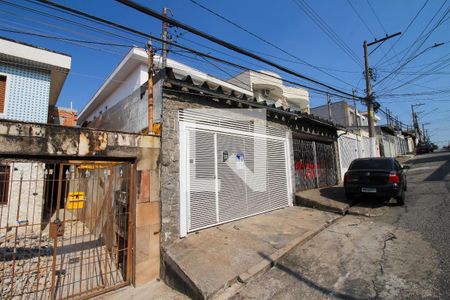 Casa à venda com 250m², 3 quartos e 2 vagasFachada
